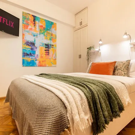 2Br Apartment At Piata Natiunilor Unite: Perfect For City Center Stays-2